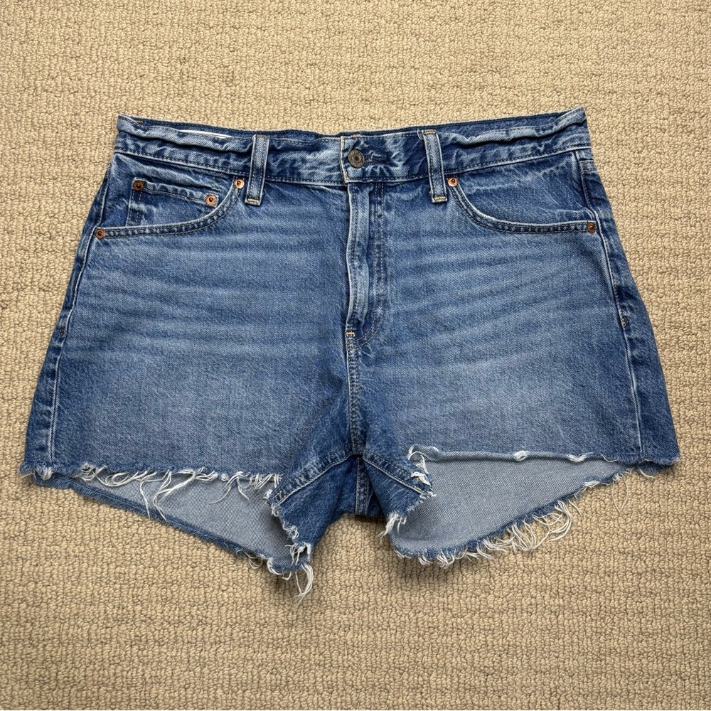Gap Low Stride Shorts